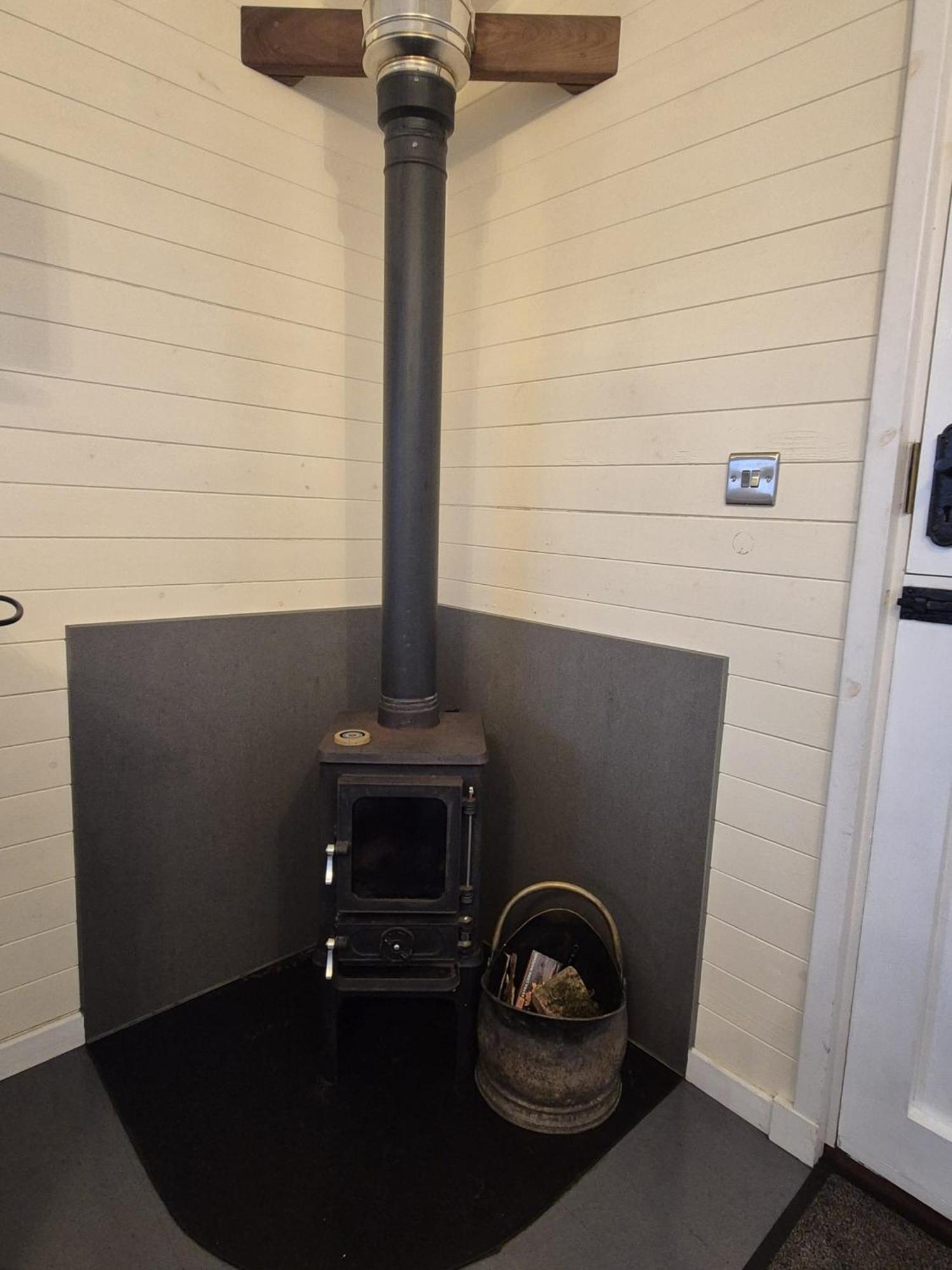 Corry Lodge Estate - Sheperds Huts Or Container Stays With Sea View Broadford (Isle of Skye) Ngoại thất bức ảnh